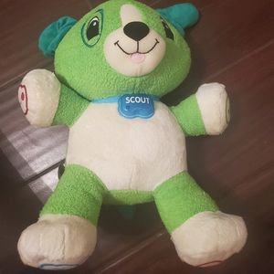 Scout singing bear